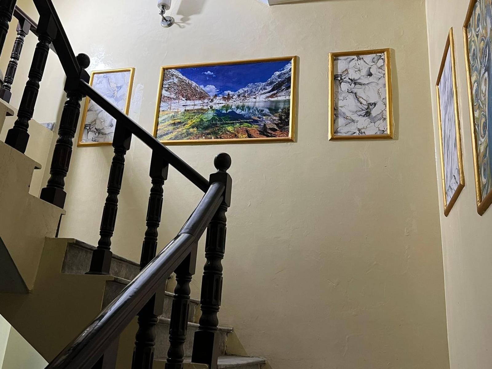 Hotel Tourist Inn Lahore Esterno foto